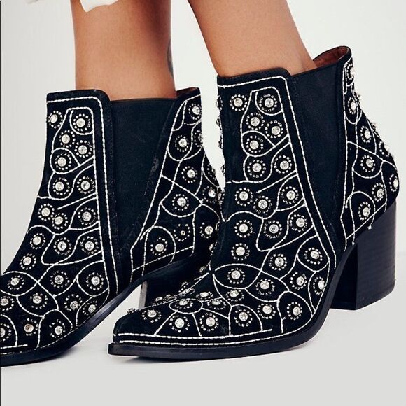 🖤 Free people After Dark boots - Picture 1 of 4